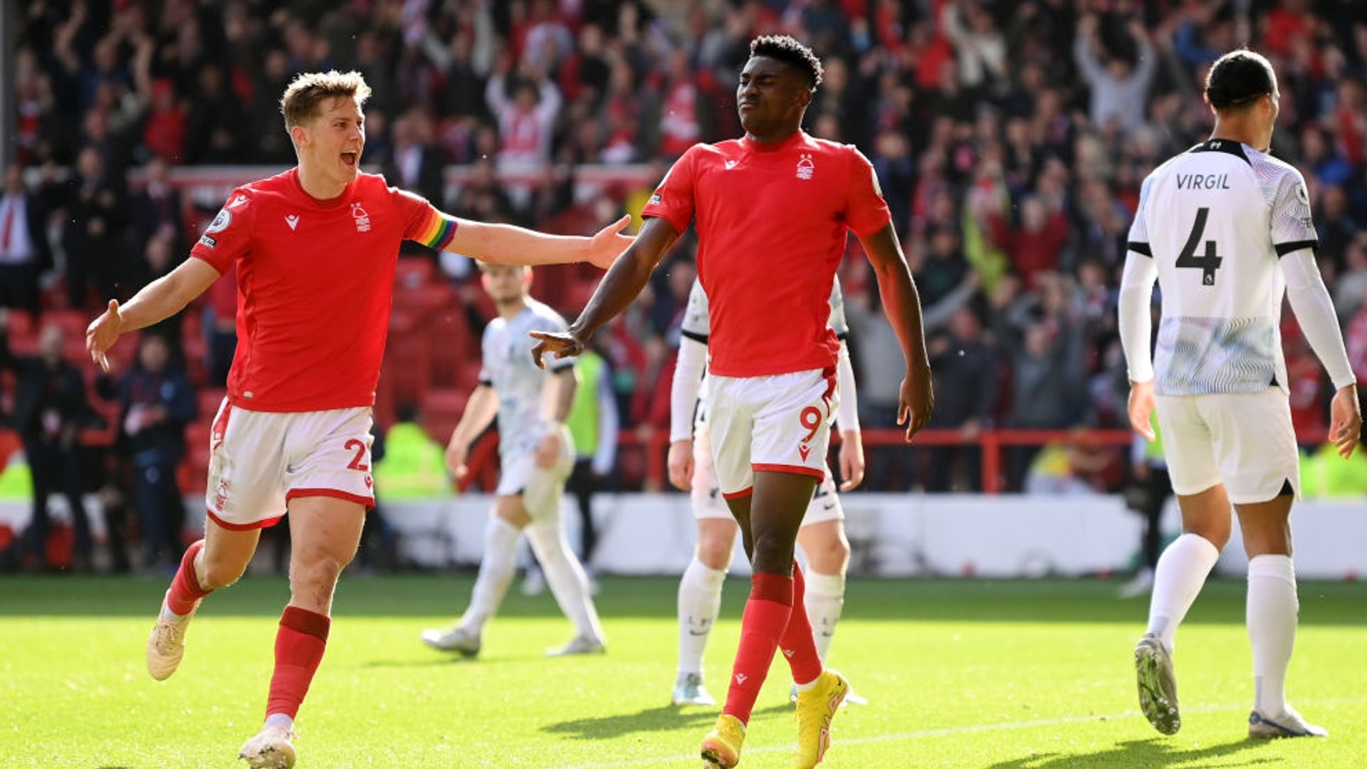 队的战术布 队的战术布