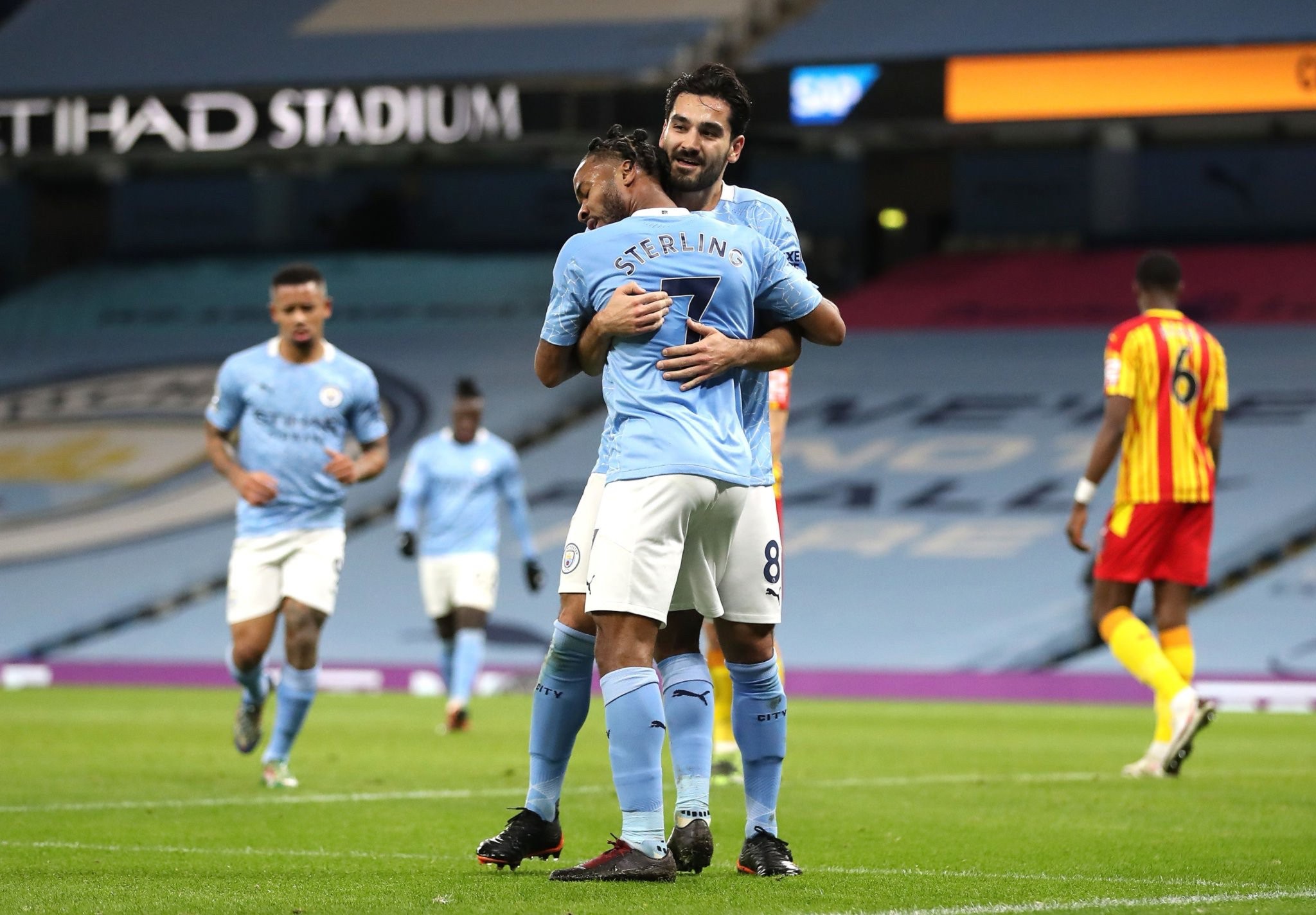 了一个如同 了一个如同